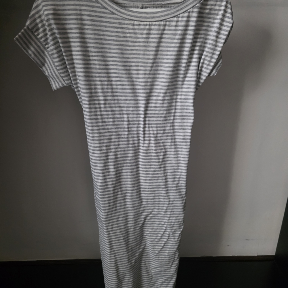 Striped Crewneck T-Shirt Dress in Light Gray and White